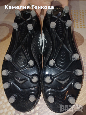 Футболни обувки LOTTO Solista, снимка 2 - Футбол - 45040164