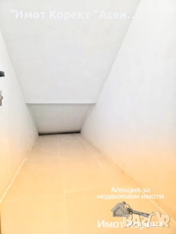 Имот Корект ДАВА ПОД НАЕМ Търговско помещение, Център, снимка 3 - Магазини - 52382174