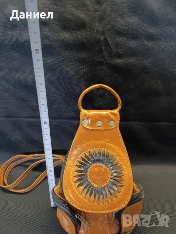 Мароканска кожена чантичка, снимка 4 - Чанти - 51942816