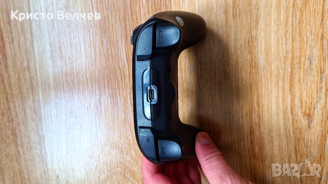 Nacon PS4 контролер (жичен, Pro Compact), снимка 3 - Игри за PlayStation - 53939943