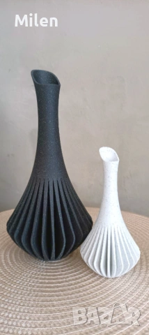 Комплект дизайнерски 3D принтирани вази – модерен акцент за дома, снимка 2 - Вази - 53396199