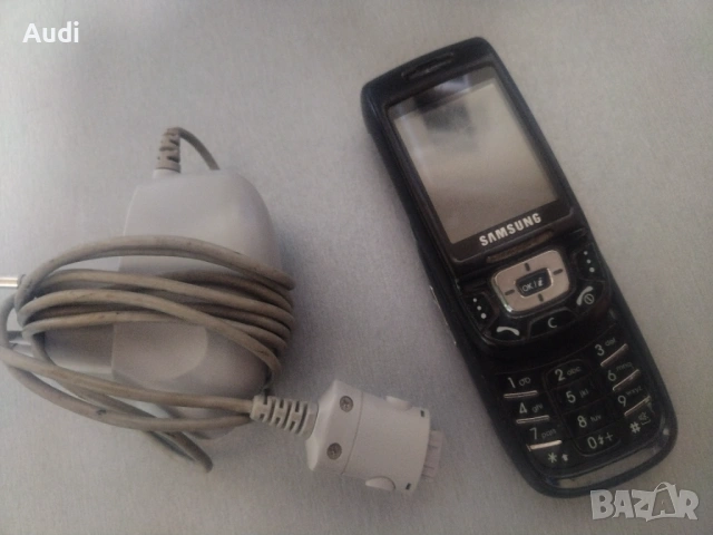 GSM телефон SAMSUNG SGH-D500 Комплект със зарядно. Работещ!