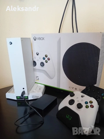 Продава се Xbox S в отлично състояние