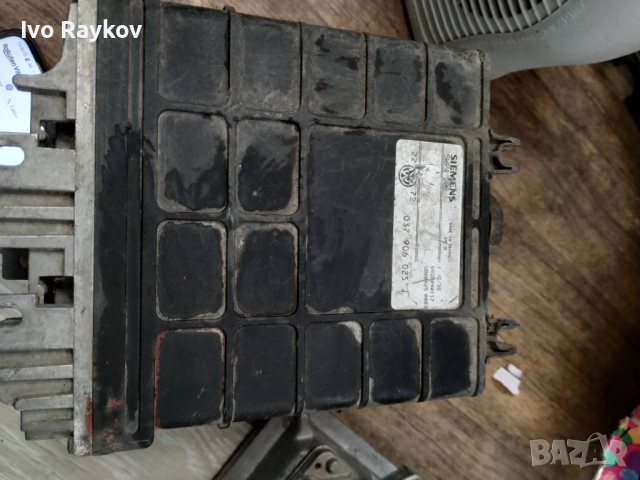 Компютър Двигател за Volkswagen GOLF III (1992 - 1998) ,037906025J , 037 906 025 J