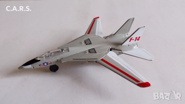 Метален F14 Tomcat U.S. Air Force USS Enterprise, снимка 2 - Колекции - 52561964