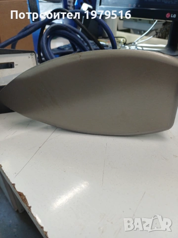 Прадавам професионална ютия с много точна назтройка, снимка 2 - Ютии - 53643196