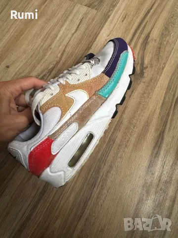 Оригинални маратонки Nike Air Max 90 SE! 36 н, снимка 8 - Маратонки - 47975266