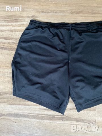 Оригинални мъжки черни къси панталони Nike ! XL, снимка 3 - Къси панталони - 45828559