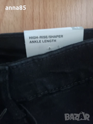  ZARA Нови черни слим дъки, снимка 4 - Дънки - 53291884