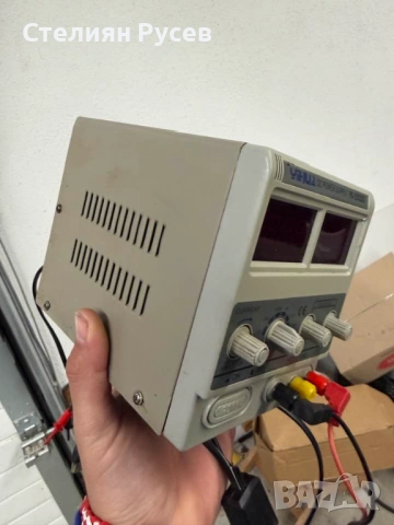  1503 променливо  Цифрово захранване 220V ps1502dd yaxun - цена 50 евро -до 15 волта , 2 апмера рабо, снимка 3 - Други инструменти - 53848729