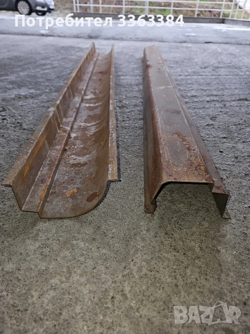 Продавам части за Москвич , снимка 7 - Автомобили и джипове - 53619467