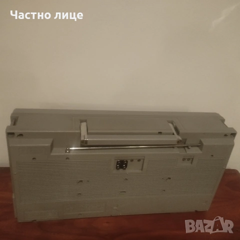 Голям радиокасетофон, снимка 7 - Радиокасетофони, транзистори - 54002656