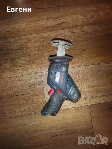 Акумулаторен саблен трион Bosch