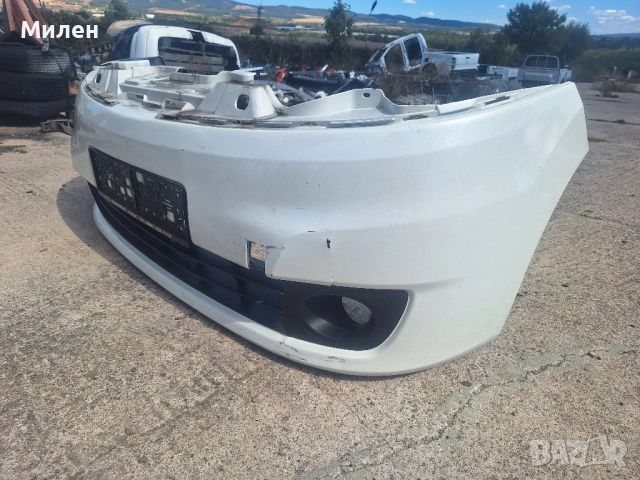 Предна Броня За Nissan NV 200 от 2009-2019 Година Нисан NV 200 , снимка 2 - Части - 51777415