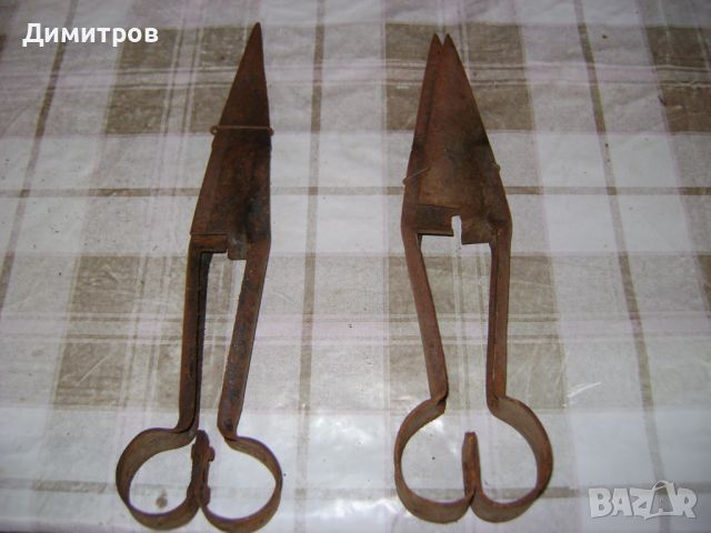 Стари ножици , снимка 1 - Антикварни и старинни предмети - 45430769