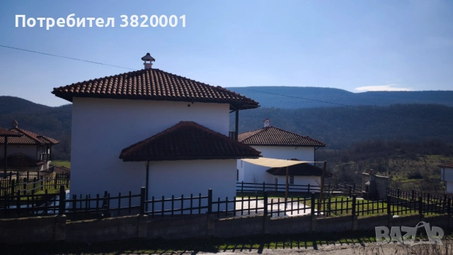 Без комисиона двуетажна, обзаведена къща с две спални, снимка 4 - Къщи - 53492435