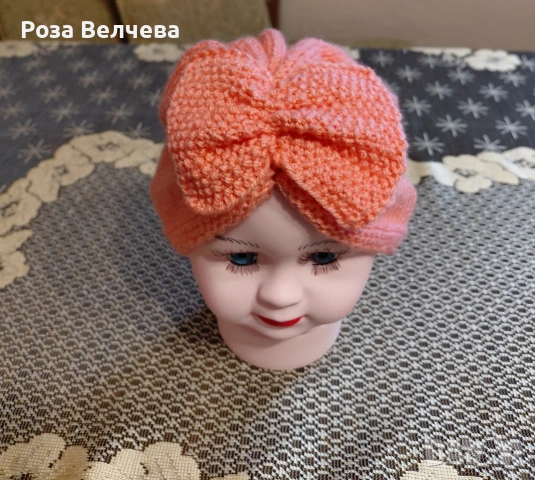 Ръчно плетен бебешки комплект