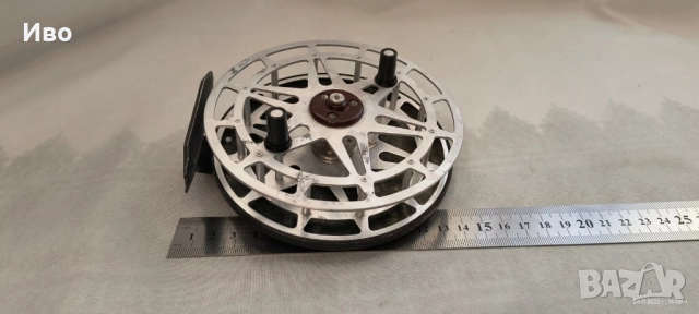 Голяма руска макара тип мухарка, снимка 6 - Макари - 52536674