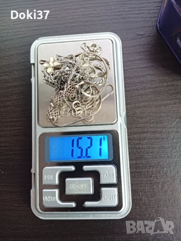 Сребърни обеци, гривни и ланчета