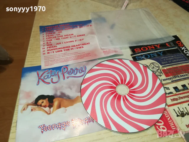 KATY PERRY CD-ВНОС GERMANY 0907250939, снимка 9 - CD дискове - 50958682