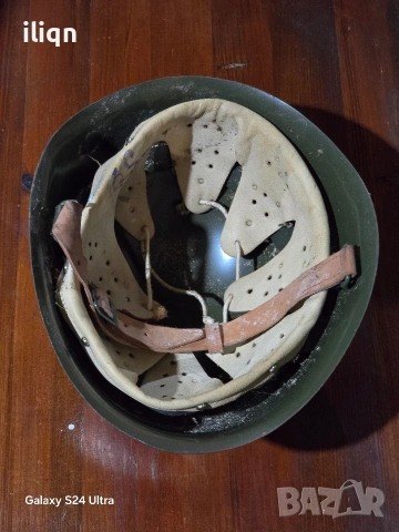 Военна каска 13,99€. Перфектно състояние. 58 размер. За Севлиево безплатна доставка. , снимка 6 - Антикварни и старинни предмети - 53918090