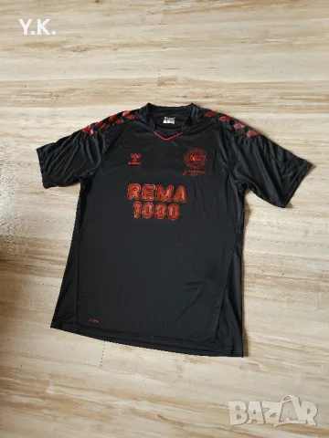 Оригинална мъжка тениска Hummel x Denmark National Football Team / Season 23 (Training), снимка 2 - Тениски - 49843840