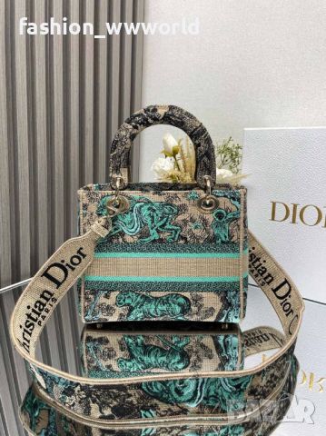 дамски чанти CHRISTIAN DIOR-реплика, снимка 6 - Чанти - 46324786