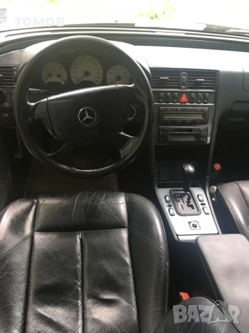 Mercedes 202 c класа sport V6,240. 