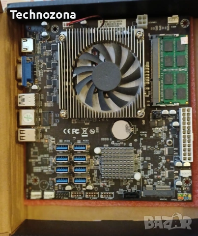 Дънна платка с процесор и рам