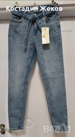 Нови със етикет. Дамски оригинални дънки. Only 