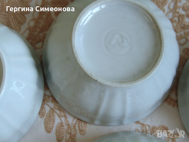 Шест купички стар български порцелан, снимка 5 - Чинии - 52775394
