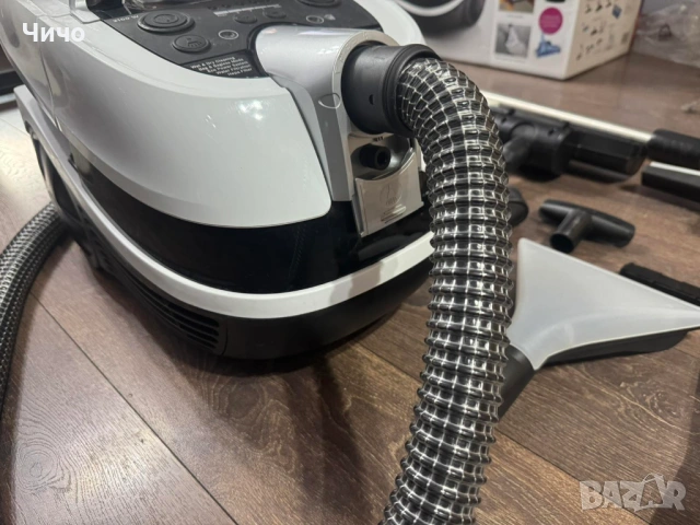 Перяща прахосмукачка Bosch BWD421PRO – мокро и сухо почистване, снимка 8 - Прахосмукачки - 53246647