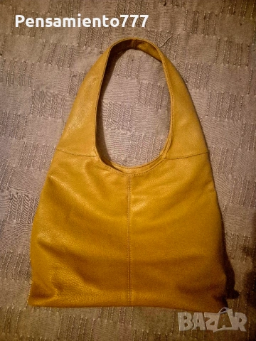 Продавам маркови чанти и панталон-нов, снимка 2 - Чанти - 53760695