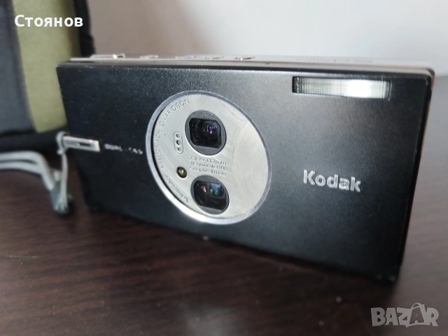 Камера Kodak EasyShare V570 Dual Lens 5MP 5x Optical Zoom
, снимка 10 - Фотоапарати - 27204674