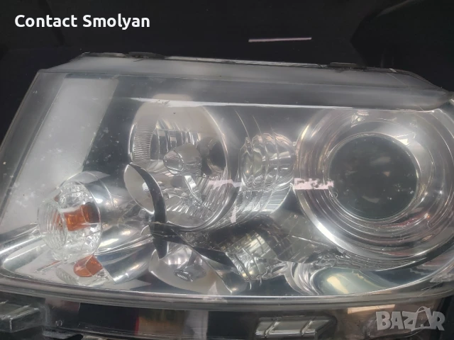 Ляв фар за Jeep Grand Cherokee WK2, снимка 2 - Части - 51206562