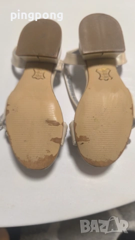 Обувки Пинко 28 номер, снимка 2 - Детски обувки - 53830113