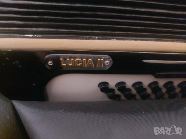 Hohner Lucia 2 80баса , снимка 6 - Акордеони - 53925891