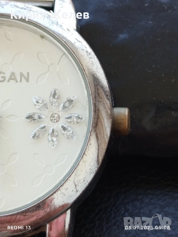 Красив стилен дизайн дамски часовник MORGAN с кристали 31865, снимка 5 - Дамски - 51587598