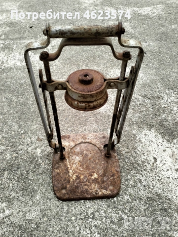 Стара затварачка за буркани