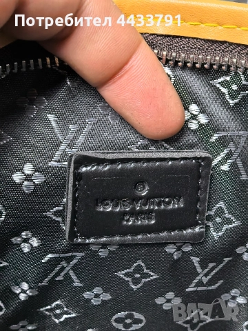Louis Vuitton чанта тип плик , снимка 10 - Чанти - 52830770