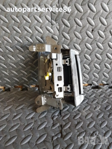 Вътрешна дръжка за отваряне на задна дясна врата, черна за Mazda RX-8 RHD (2003-2008), снимка 2 - Части - 53612431