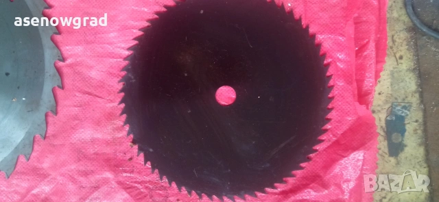 Циркулярни дискове Pilana 400 mm и Български 315 мм, снимка 6 - Други инструменти - 53425761