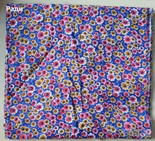 Продавам платове за рокля с цветя , снимка 11 - Други - 47198221