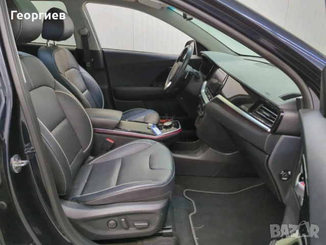 KIA e-Niro EV 64kWh ExecutiveLine+ full electric 204PS, снимка 7 - Автомобили и джипове - 53288578