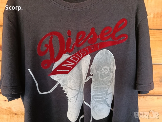 Vintage Diesel T-shirt 90s,00s/Diesel тениска - Оригинална , Рядка част, снимка 4 - Тениски - 52789438