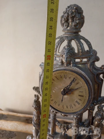Настолен часовник във винтидж стил, снимка 4 - Други ценни предмети - 51096030