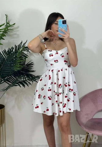 рокля с череши