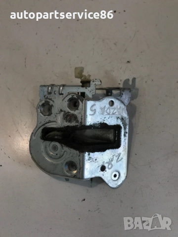 Заден десен механизъм за заключване на врата RHD за Mazda 5 (2005-2010)