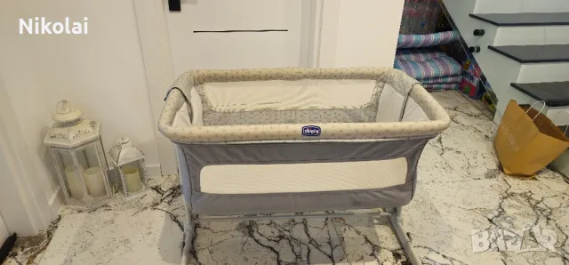 кошара chicco /модел -next to me