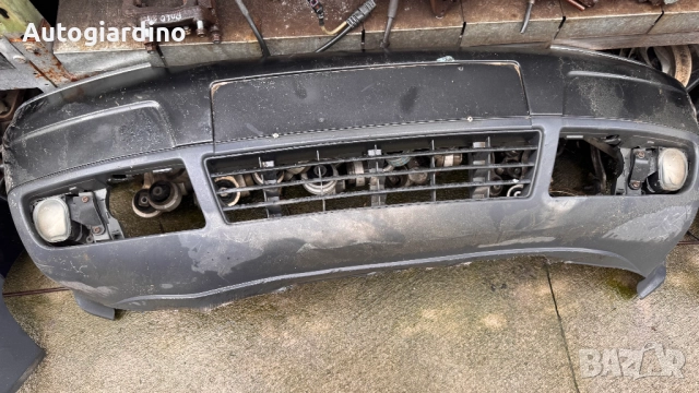 Предна Броня за Audi A6 2001, снимка 2 - Части - 52297366